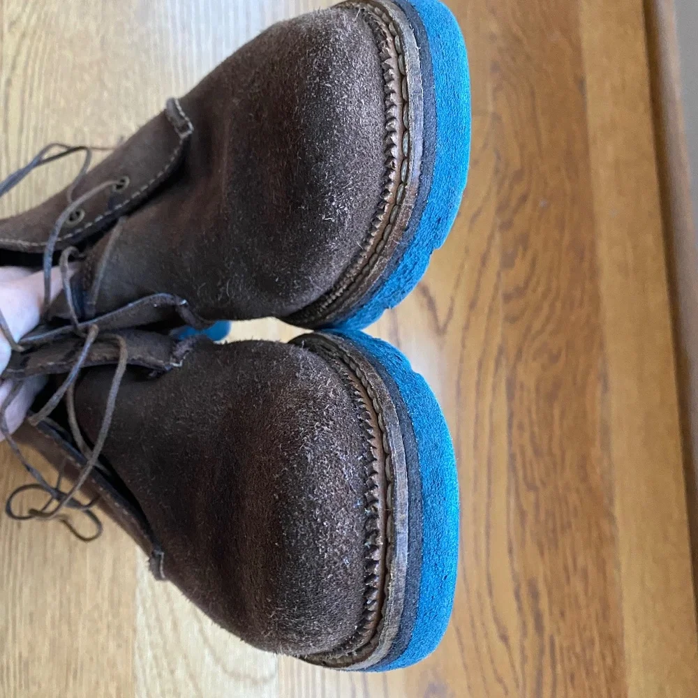 Clarks Frelan Hi boots brown suede 8.5 M